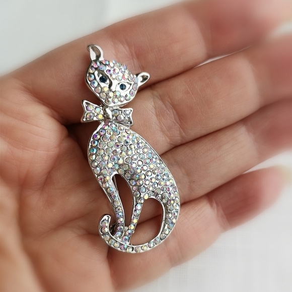 NWT crystal cat brooch pin - Picture 3 of 5
